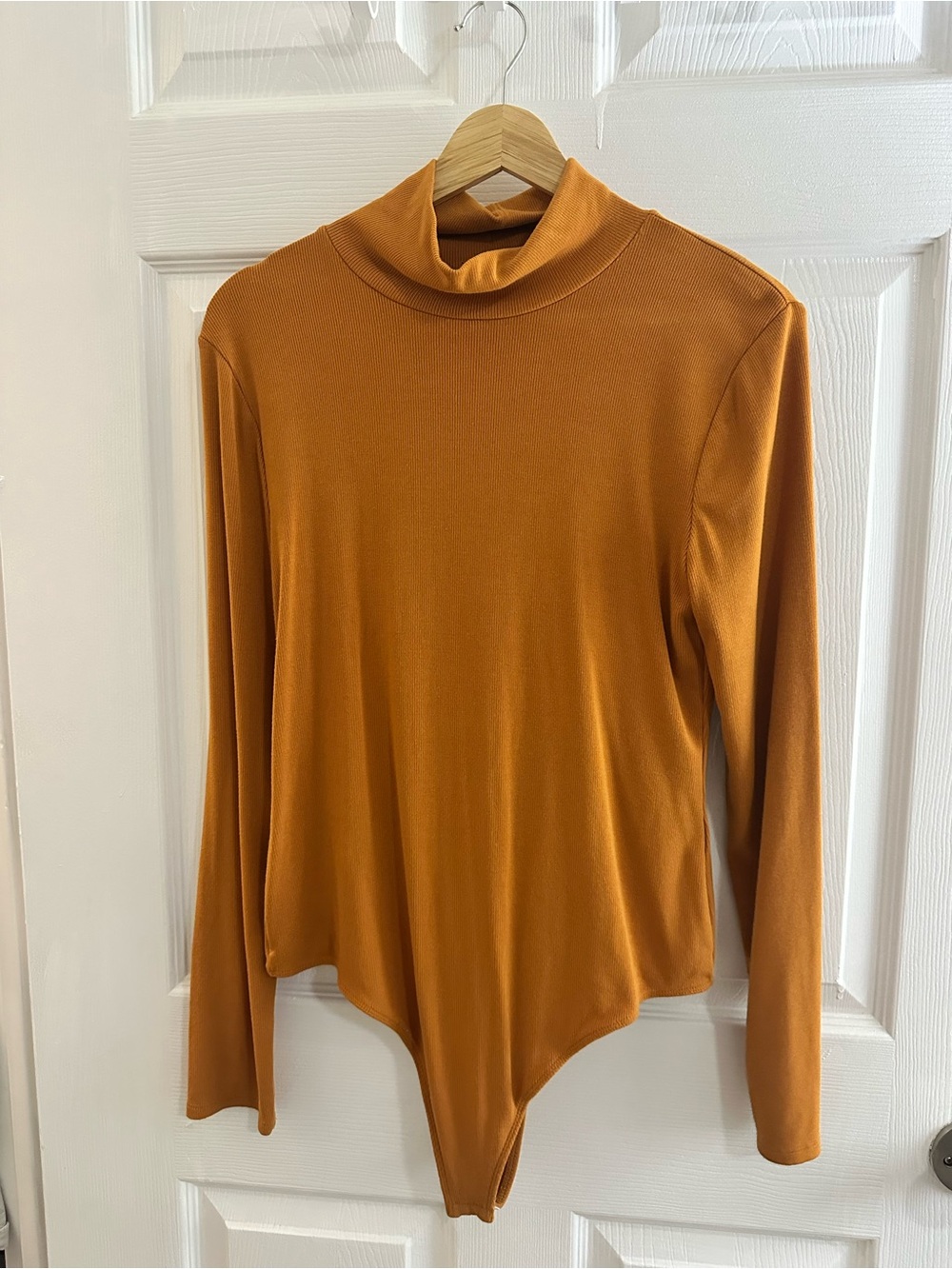 Gianni Bini Mustard Long-Sleeve Fall Turtleneck Bodysuit Size Large
